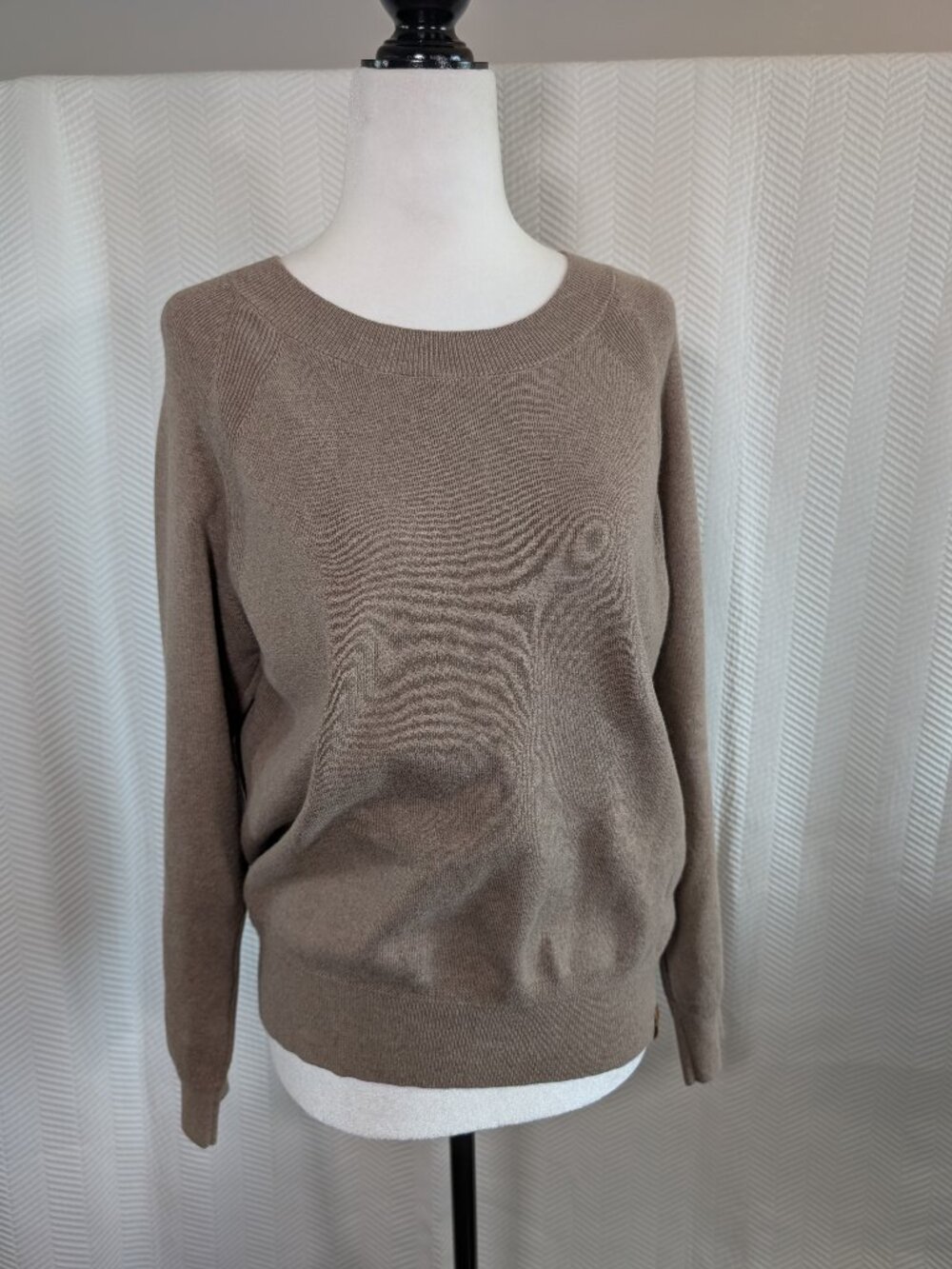 Roots Crewneck Sweater Cotton Cashmere Blend Pullover Neutral Beige Medium - Picture 2 of 13